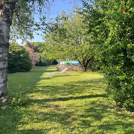 Appartamento Residenza La Corte Verona A 10 Minuti Dall'Arena - Piano Terra Con Terrazza Esclusiva, Giardino, Piscina E Comodo Posto Auto アパート ヴェローナ